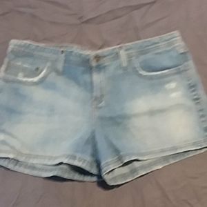 Womens Lei shorts